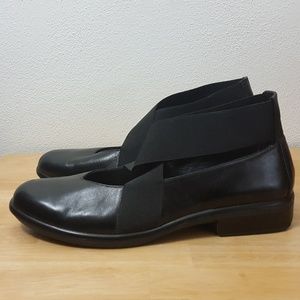 Noat Criss Cross Black Leather Shoe 11